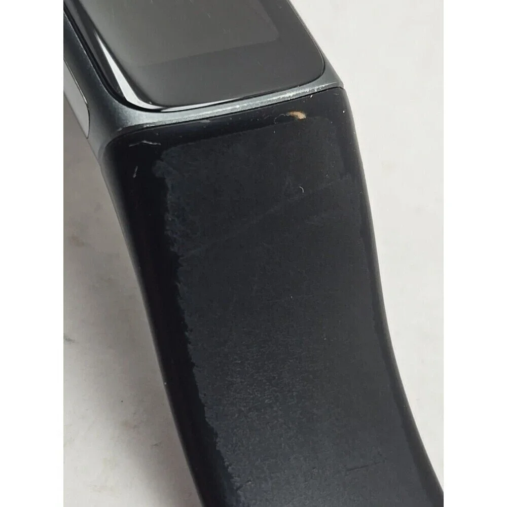 Fitbit Charge 5 Fitness Tracker GPS SpO2 Sleep Monitor Activity W/ Charger Watch